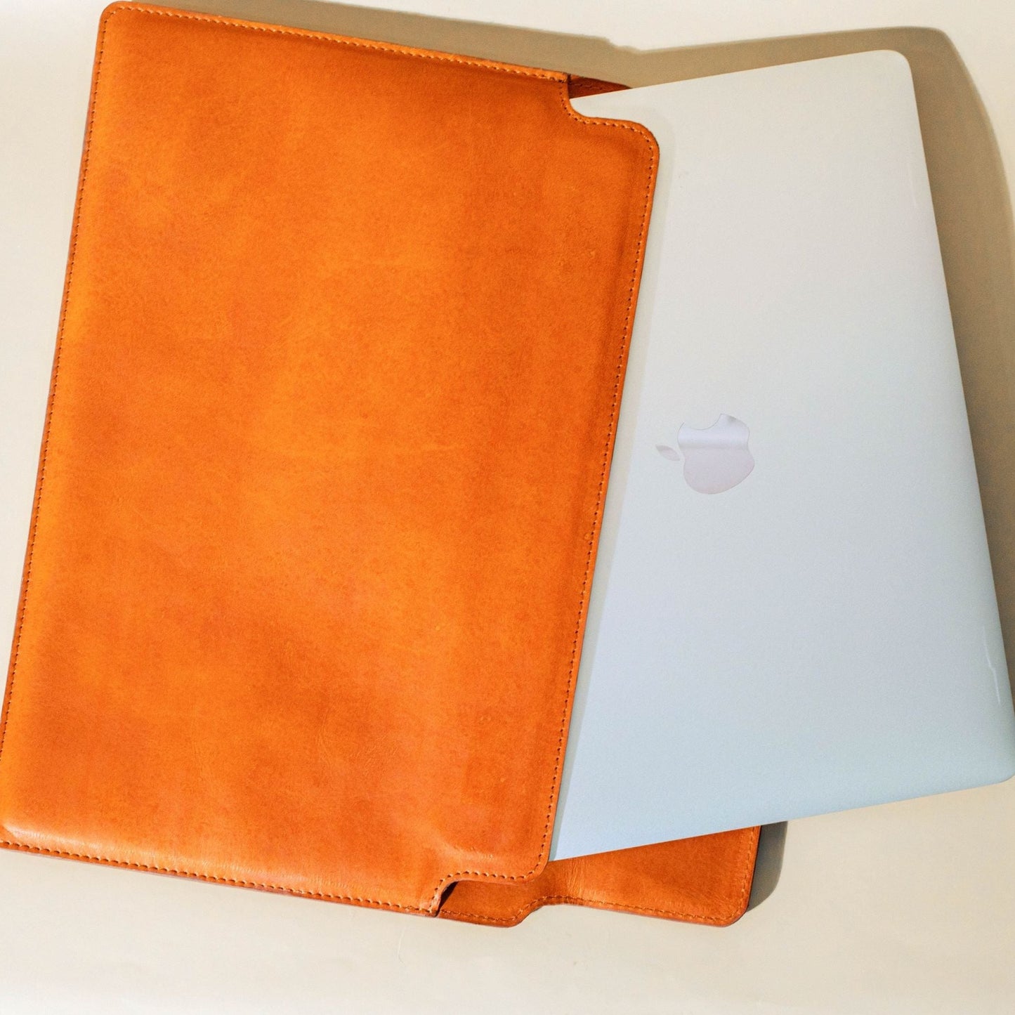 13 inch Macbook Case with Magnetic Closure