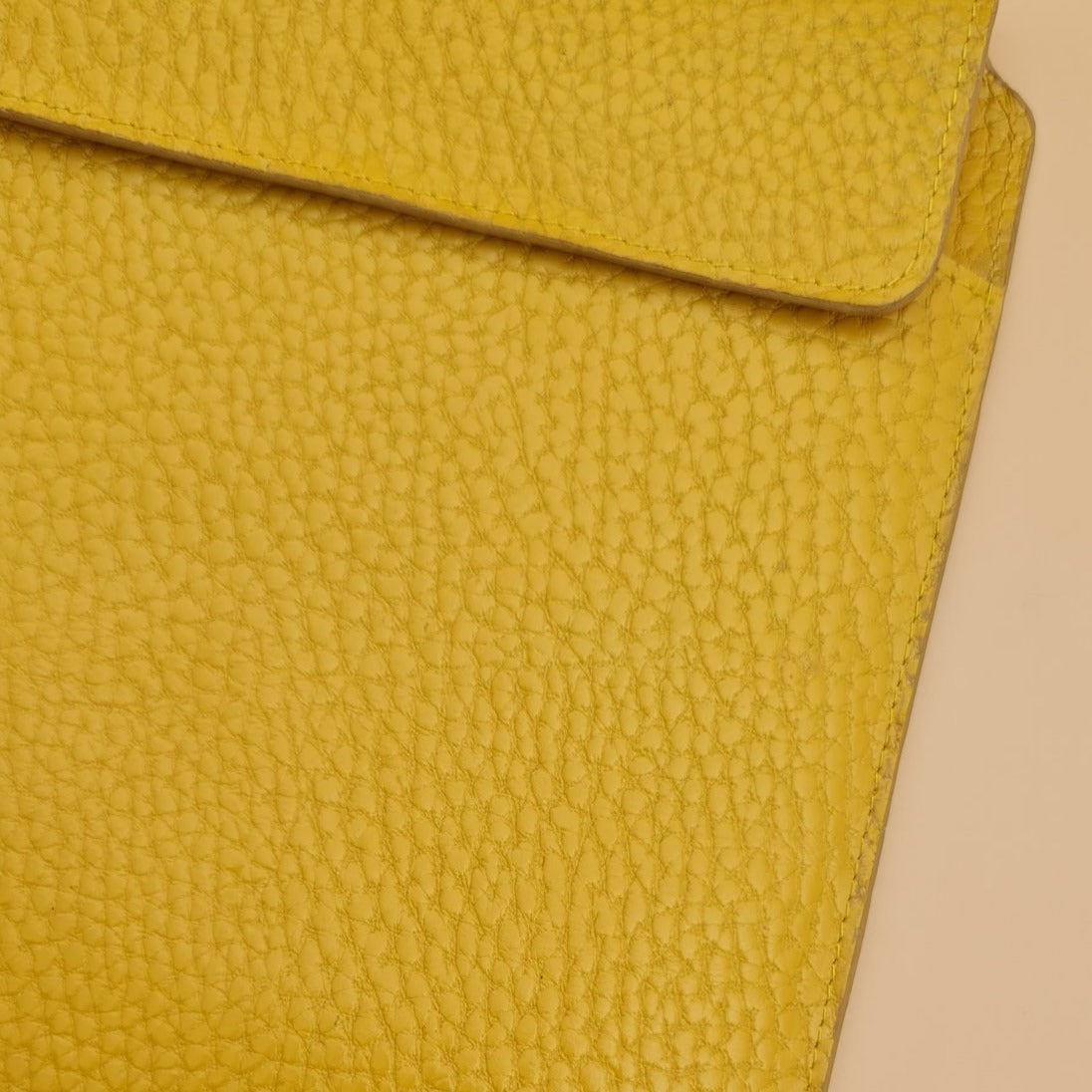 13 inch Macbook Case with Magnetic Closure